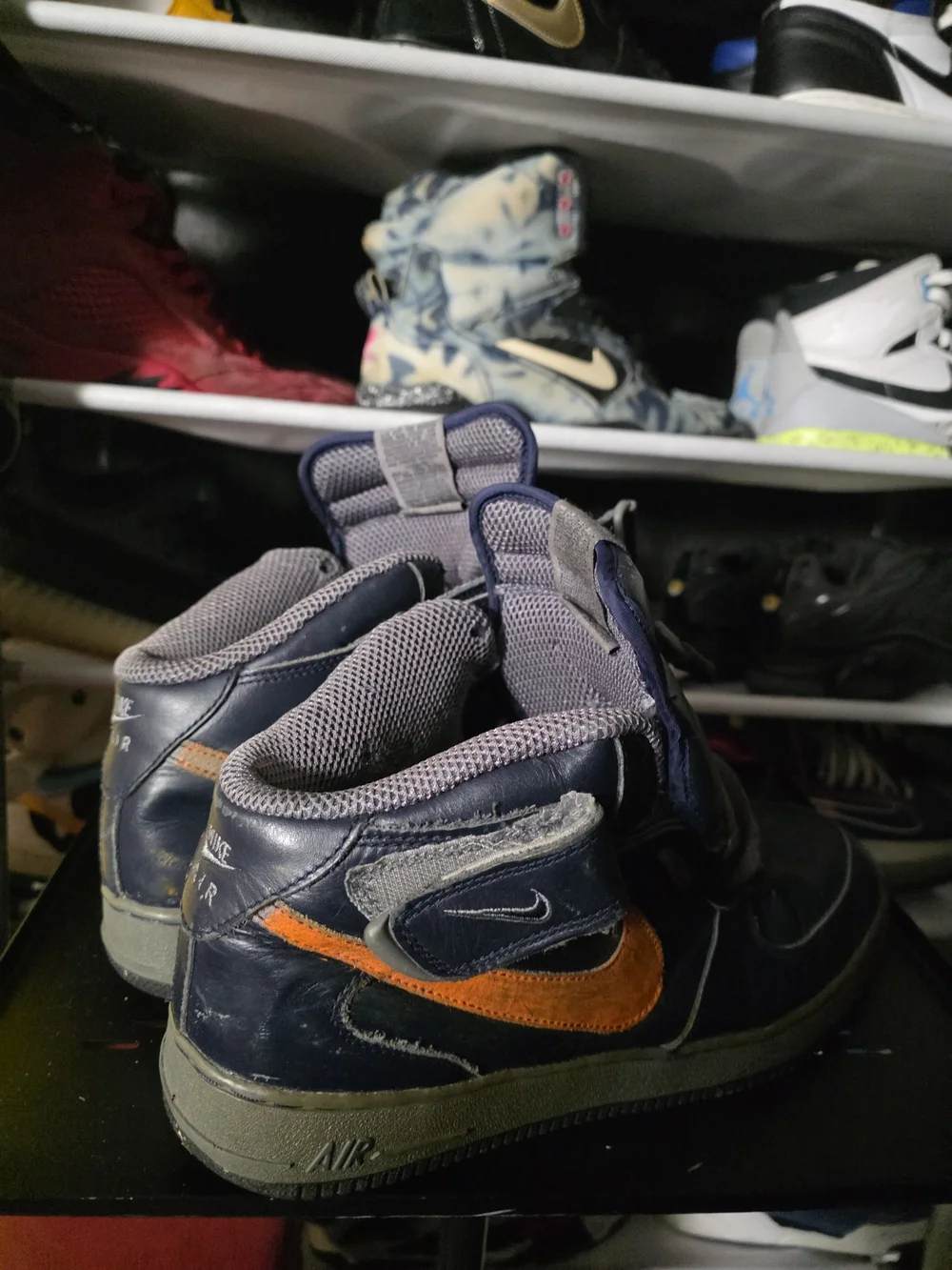 🔥 Nike Air Force 1 High-Top Premium  Sneakers with Orange Swoosh Size 14 - Picture 7 of 11